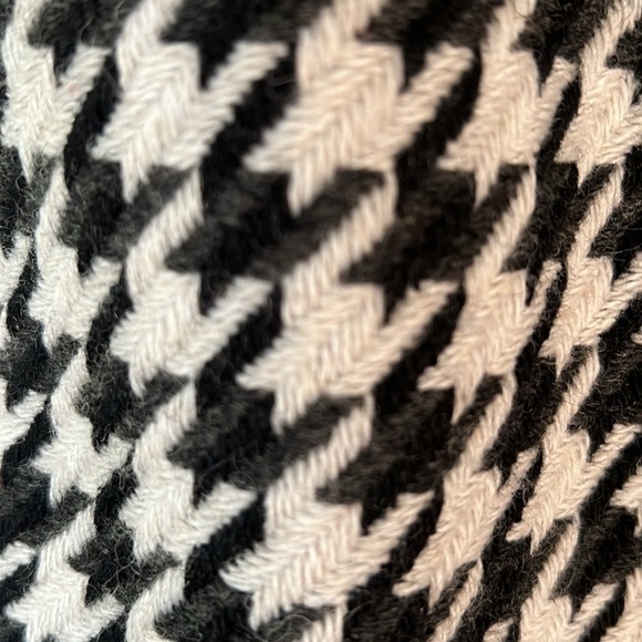 JONATHAN MARTIN Black/White Houndstooth Wool Lined Jacket, Size Small, GUC. - Picture 8 of 9